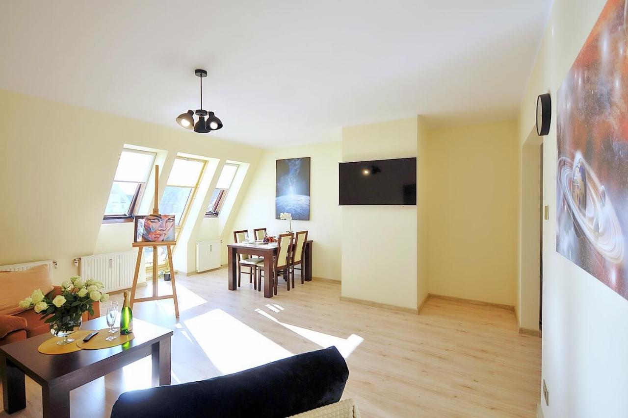 50 M Do Plazy Thobruk Apartamenty Piekna Dama Z Kolobrzegu Екстер'єр фото